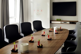 Studio 6 boardroom muenchen marriott hotel