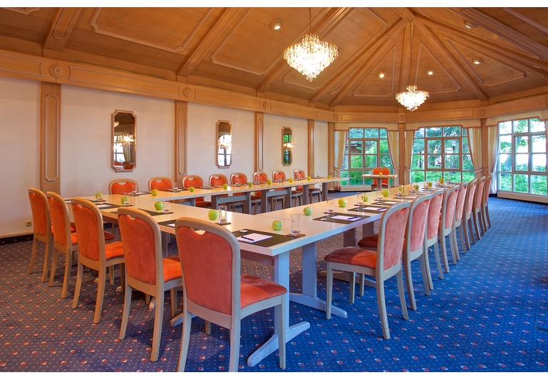 Yachthotel Chiemsee - Raum See-Pavillon 90m²